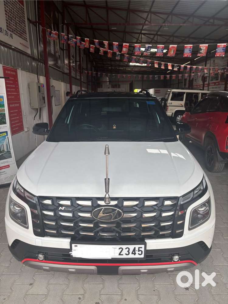 Hyundai Venue Nline Petrol 2023
