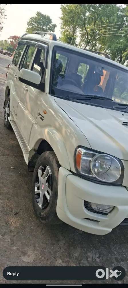 Mahindra Scorpio 2012 Diesel Well Maintained