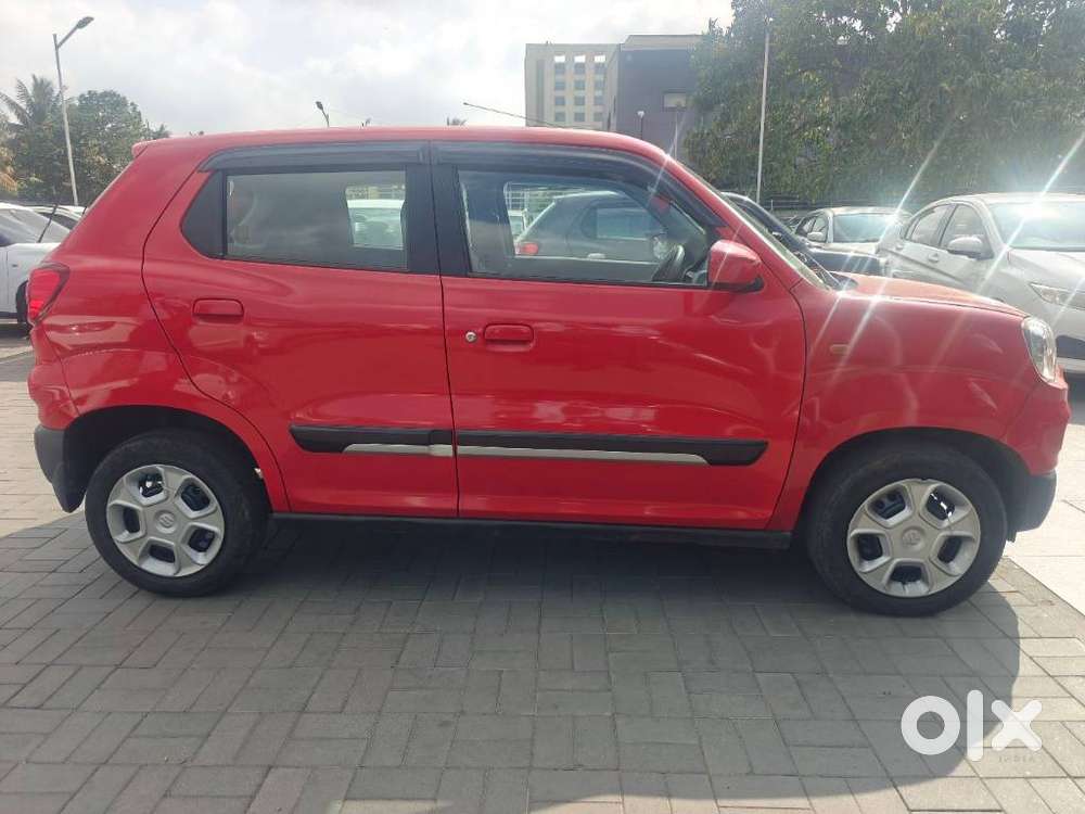 Maruti Suzuki S-presso Vxi Opt, 2023, Petrol