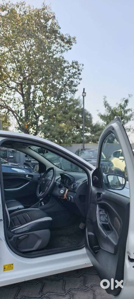 Ford Figo 1.5p Titanium At, 2018, Petrol