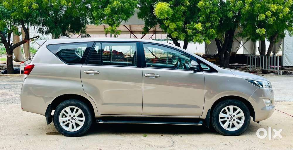 Toyota Innova Crysta 2.7 Gx Mt, 2019, Electric