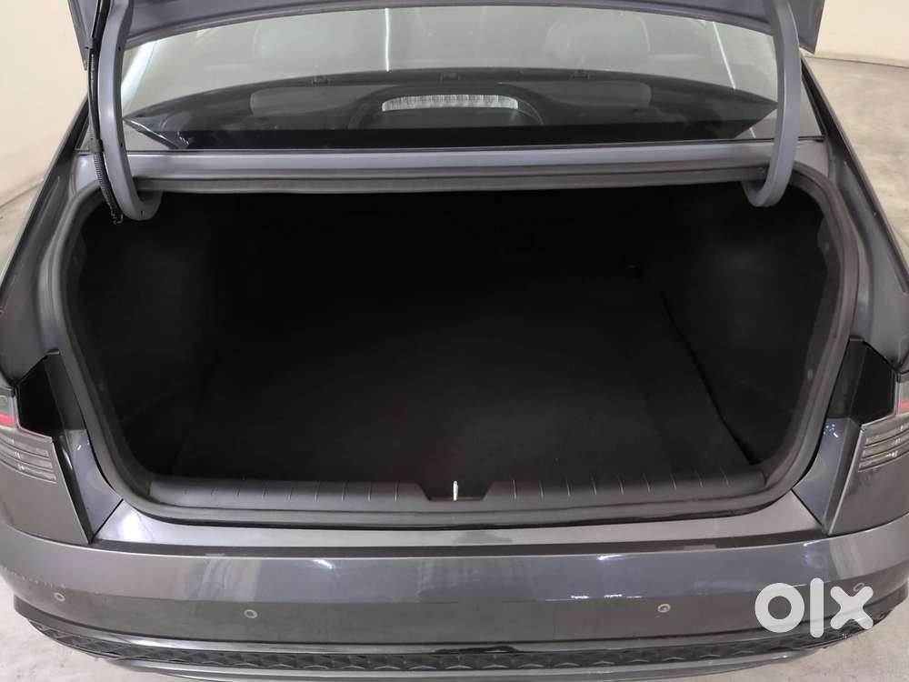 Hyundai Verna 1.5 Sx (o) Turbo Petrol Dct, 2024, Petrol