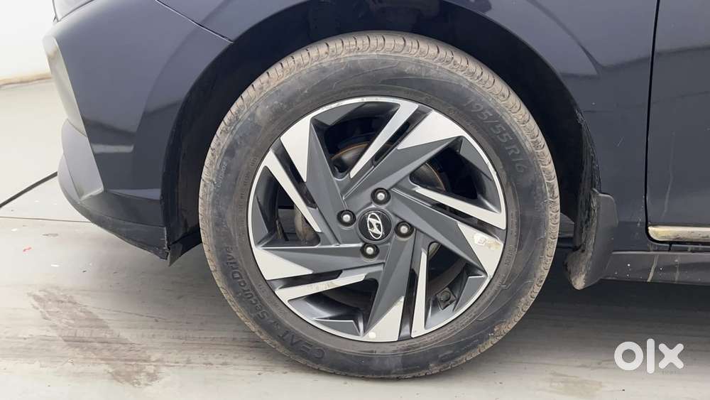 Hyundai New I20 1.2 Asta (o) Mt, 2022, Petrol