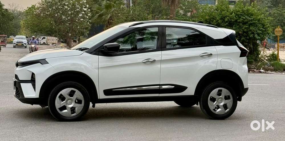 Tata Nexon Pure S 1.5 Revotorq Diesel 6mt, 2024, Petrol