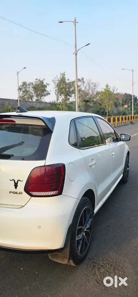Volkswagen Polo Petrol Highline 2014