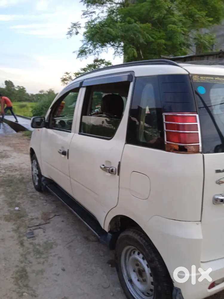 Mahindra Quanto C4 2016