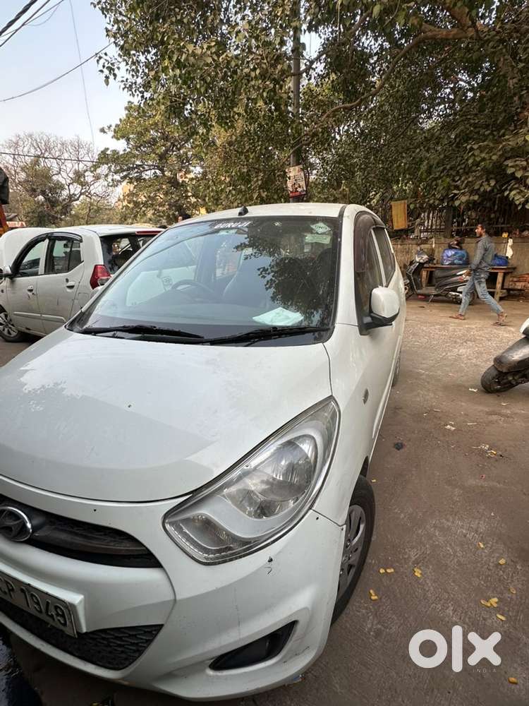 Hyundai I10 Sportz 2013