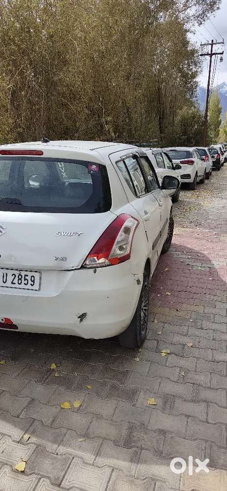 Swift Maruti Suzuki Petrol 2013