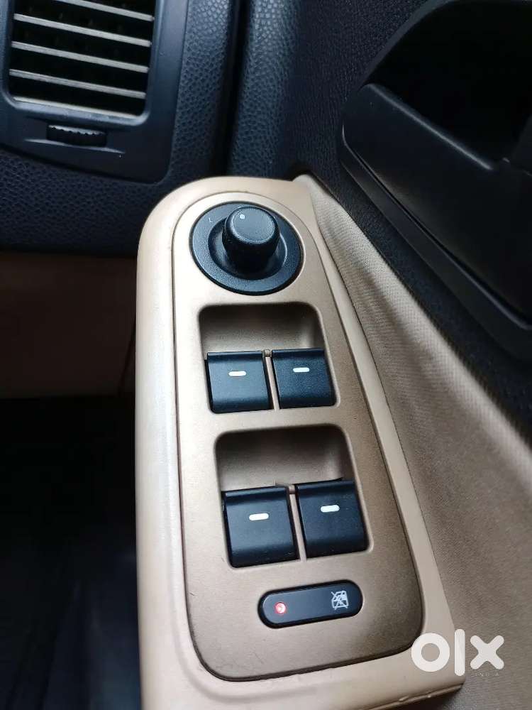 Tata Indica Vista Safire 2012 Year Car