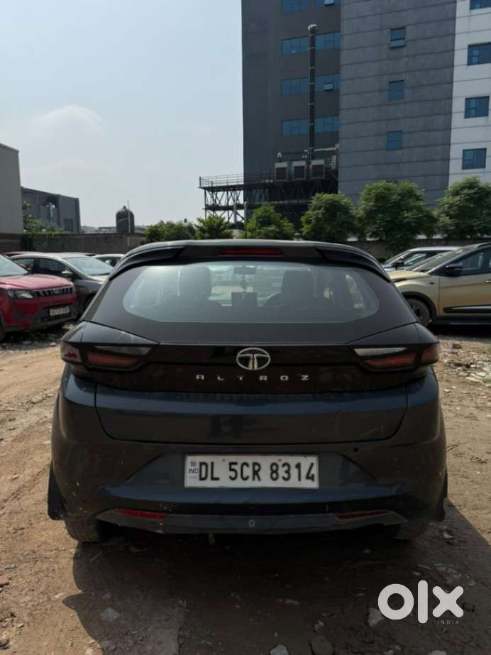 Tata Altroz, 2020, Petrol
