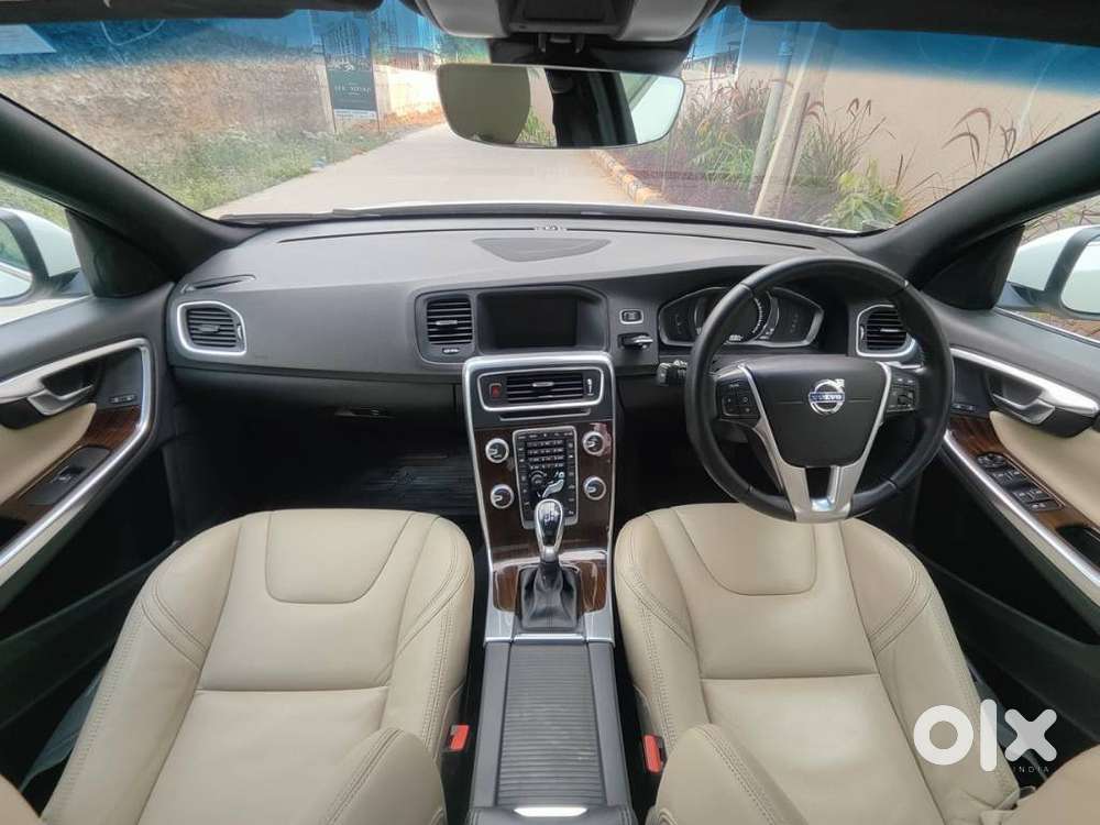 Volvo S60 D4 Momentum, 2016, Diesel