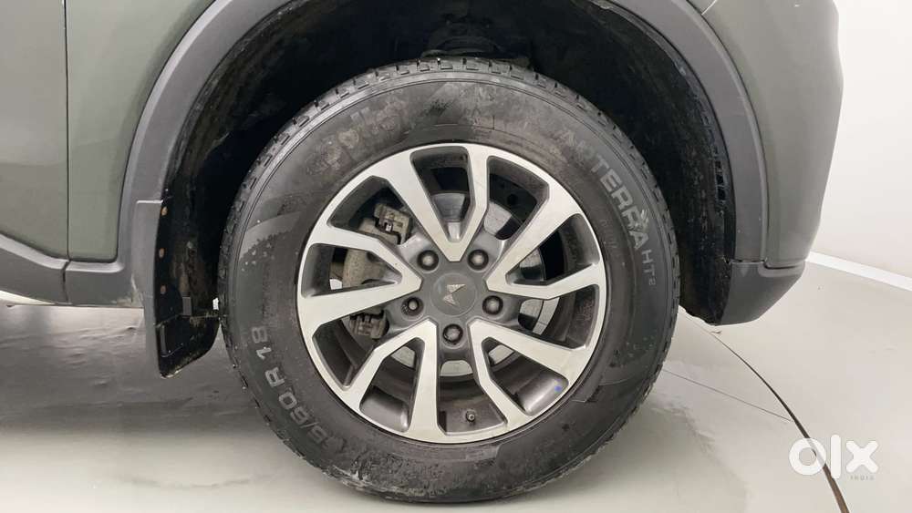 Mahindra Scorpio N Z8 L Petrol At 7 Str, 2022, Petrol