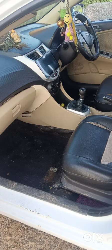 Hyundai Verna 2013