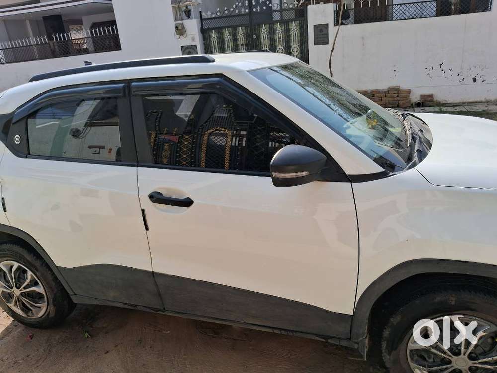 Tata Punch Cng White Colour Only 25000 Km Driven Sell