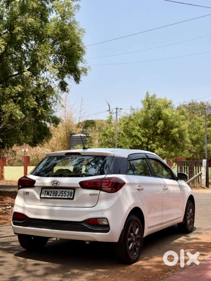 Hyundai I20 Era 1.2 Bs-iv, 2018, Petrol