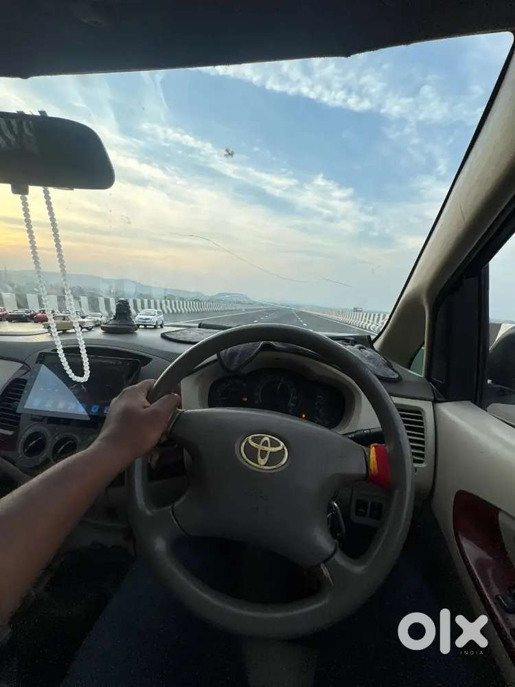 Toyota Innova 2006 V Model Diesel