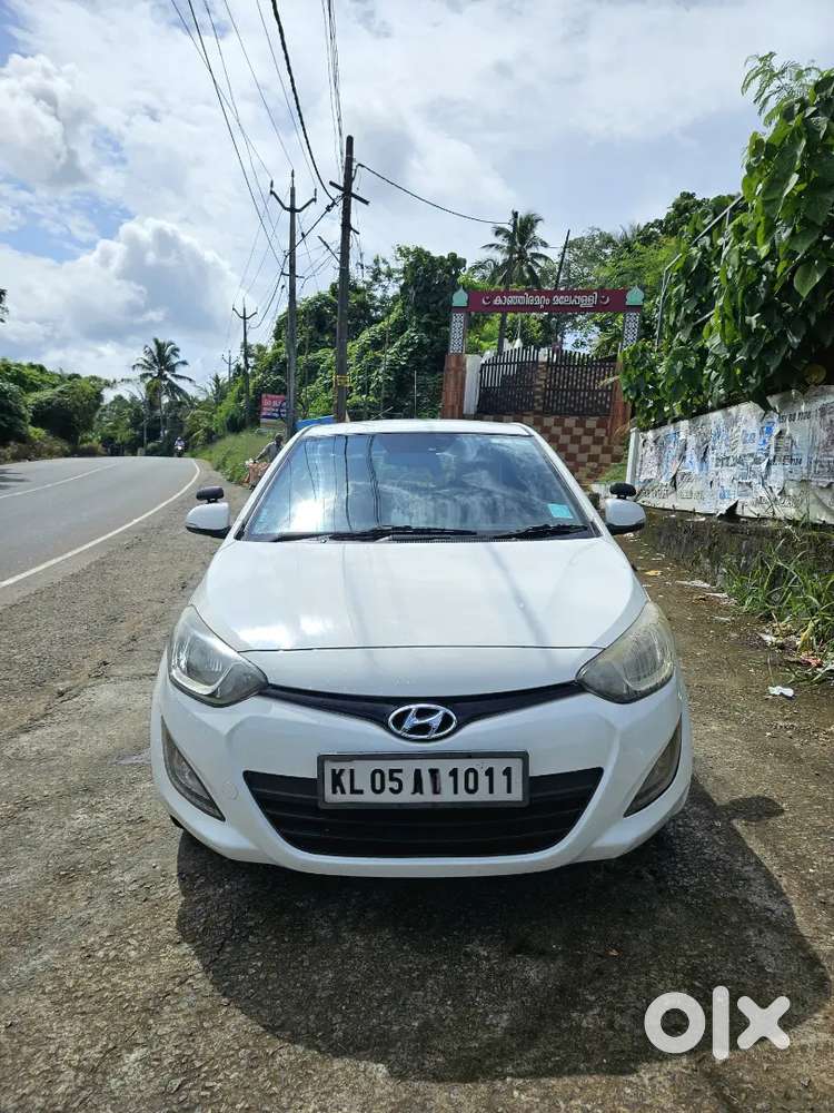 2013 August Hyundai I20 Asta – New Shape  Full Option