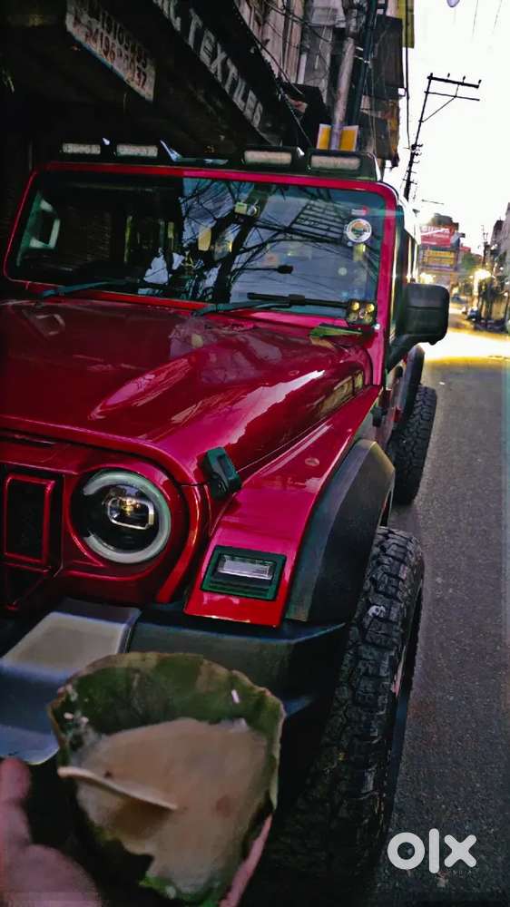 Mahindra Thar Roxx 2025