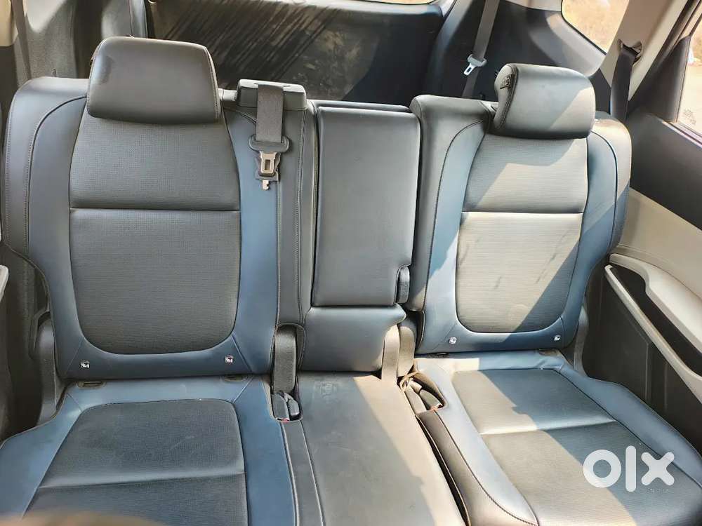 Kia Carens 2025 Petrol Well Maintained