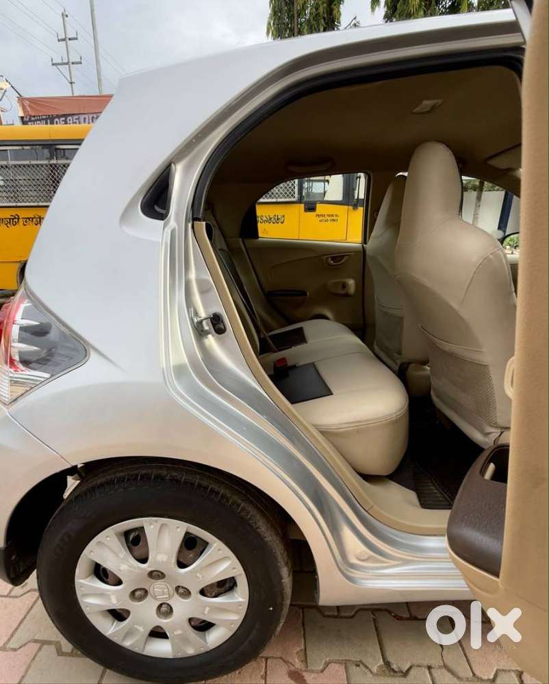 Honda Brio S Mt, 2013, Petrol