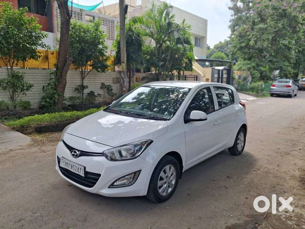 Hyundai I20 Sportz 1.2 Bs-iv, 2013, Petrol