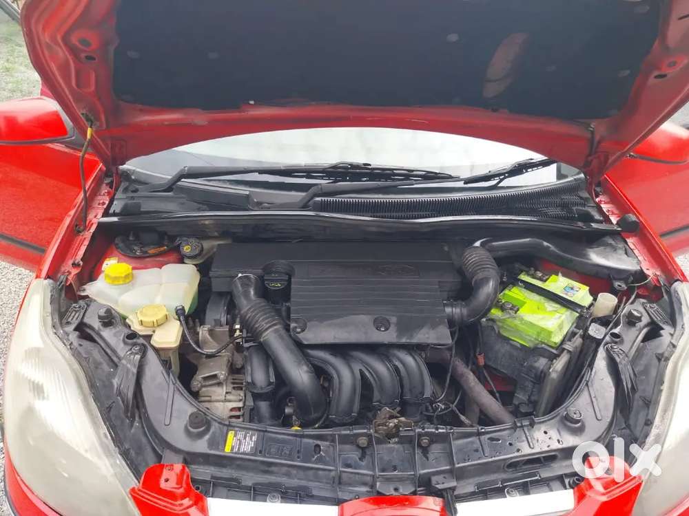 Ford Figo Petrol 2010