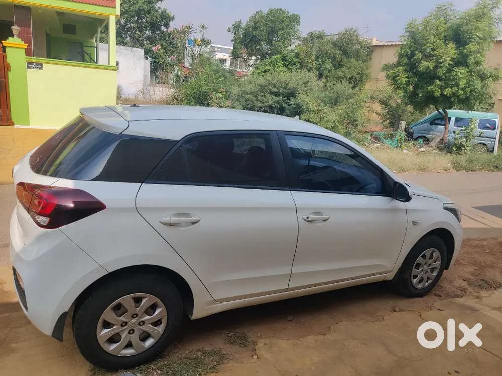 Hyundai I20 Magna Executive  Excellent Condition  Second Owner