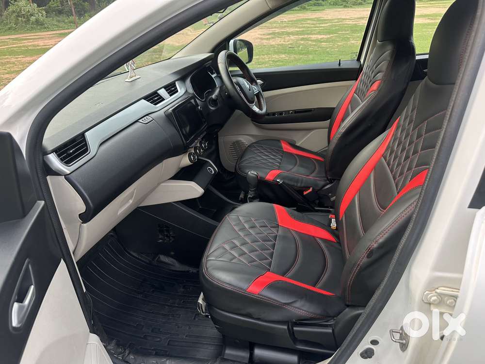 Renault Triber Rxz, 2021, Petrol