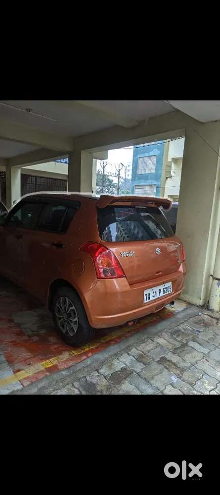 1gen Swift Maruti Suzuki Petrol 2005 Variant