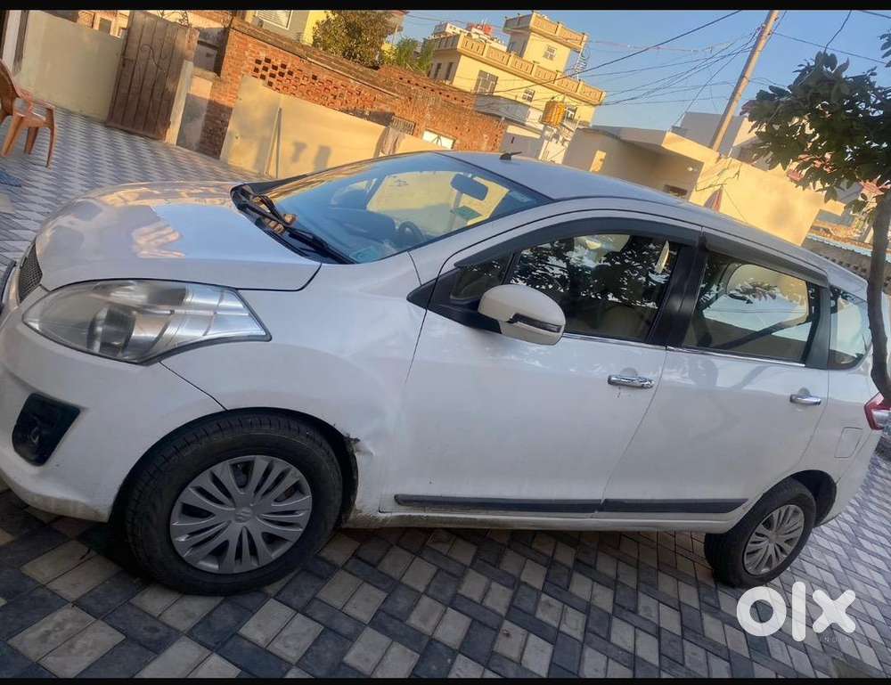 Maruti Suzuki Ertiga 2015 Diesel 132000 Km Driven
