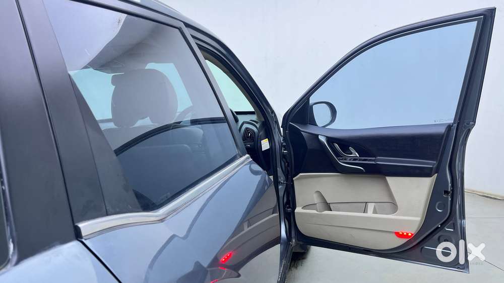 Mahindra Xuv500 2.2 W10, 2017, Diesel