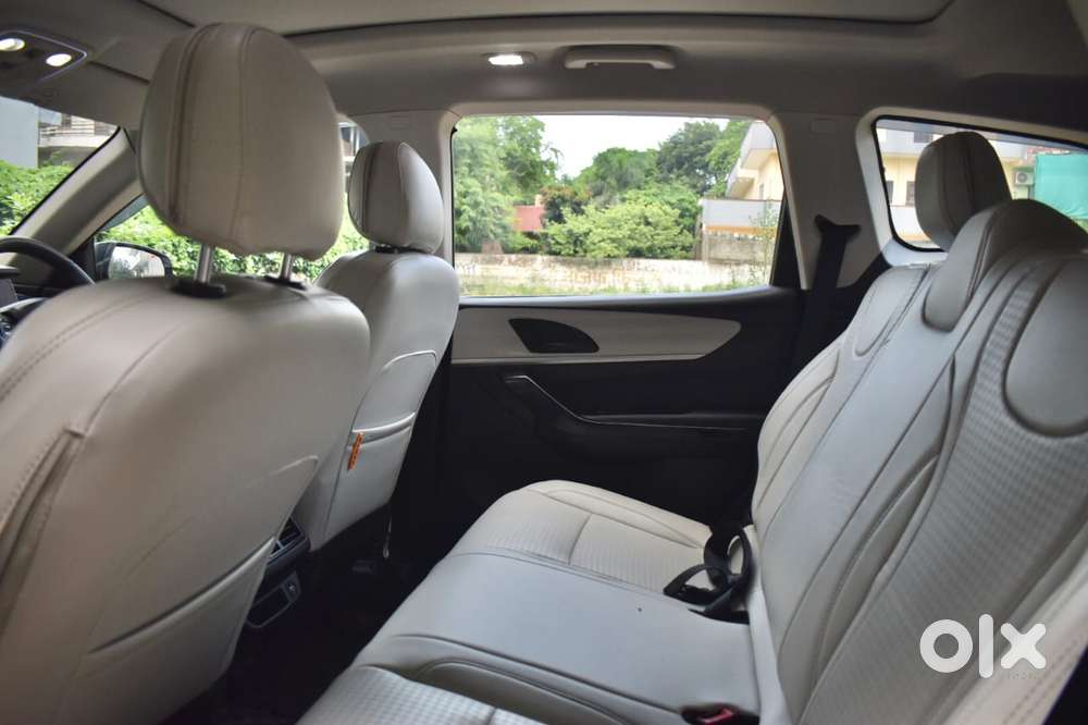 Mahindra Xuv700 2.2 Ax 5 Diesel Mt Str, 2022, Diesel