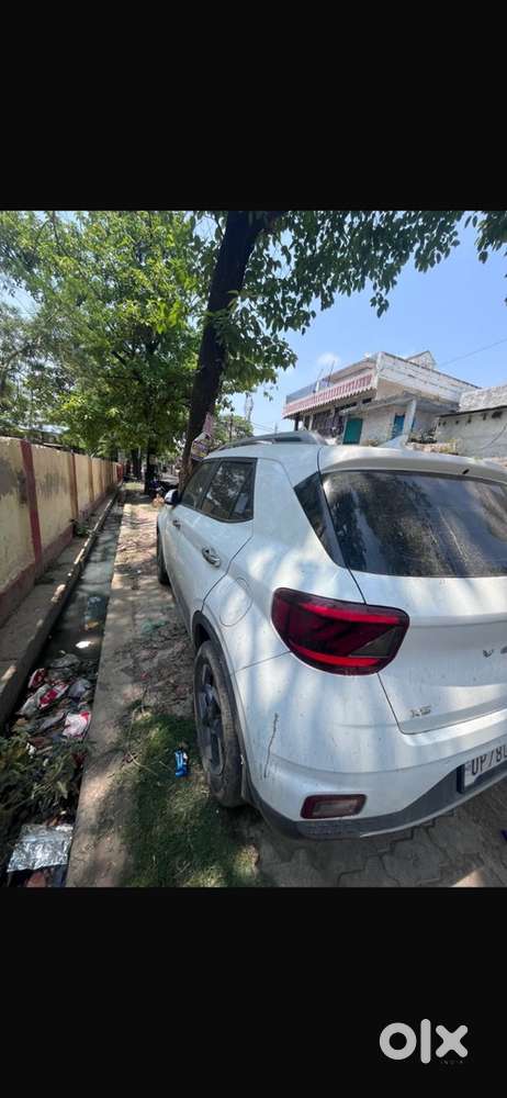 Hyundai Venue Diesel 2021 Manual