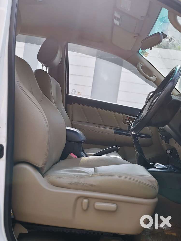 Toyota Fortuner 2.5 4x2 Mt Trd Sportivo, 2014, Diesel