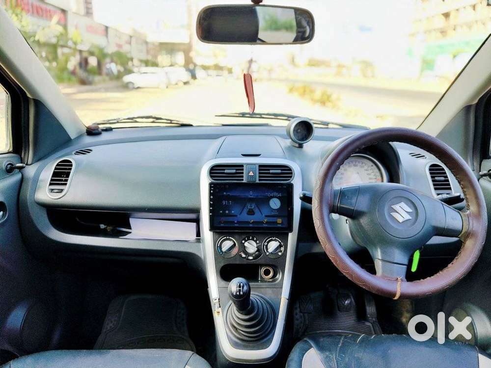 Maruti Suzuki Ritz Vxi, 2010, Petrol