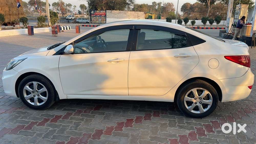 Hyundai Verna Fluidic 2013