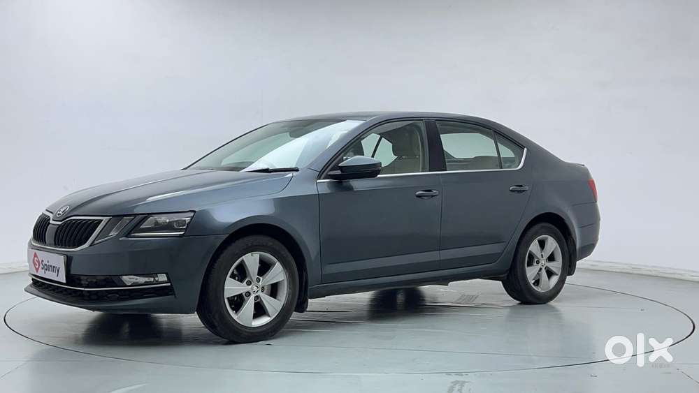 Skoda Octavia 1.8 Tsi Style At, 2017, Petrol