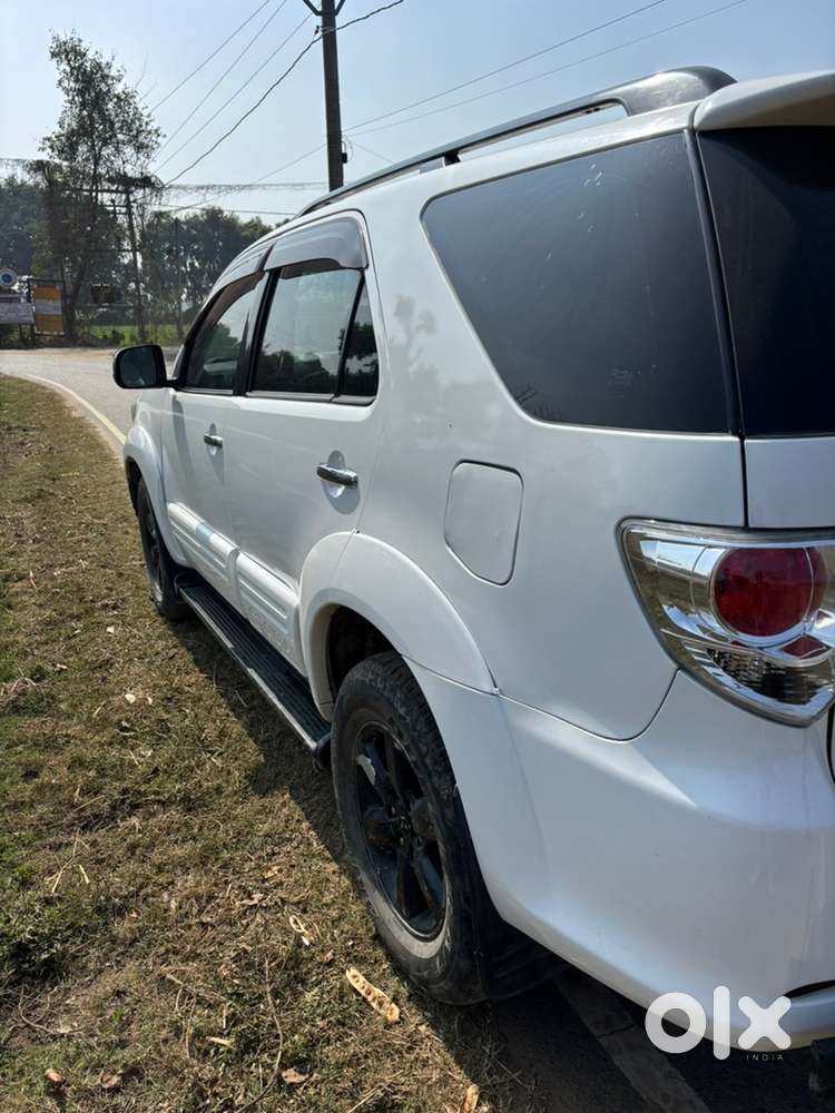 Toyota Fortuner 2014 Diesel Well Maintained