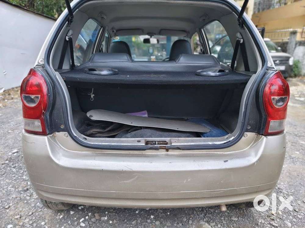 Maruti Suzuki Alto K10 1.0 Lxi, 2011, Petrol