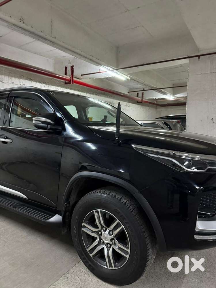 Toyota Fortuner 4x2 Diesel At  2023  ₹2l Accessories & Michelin Tyre