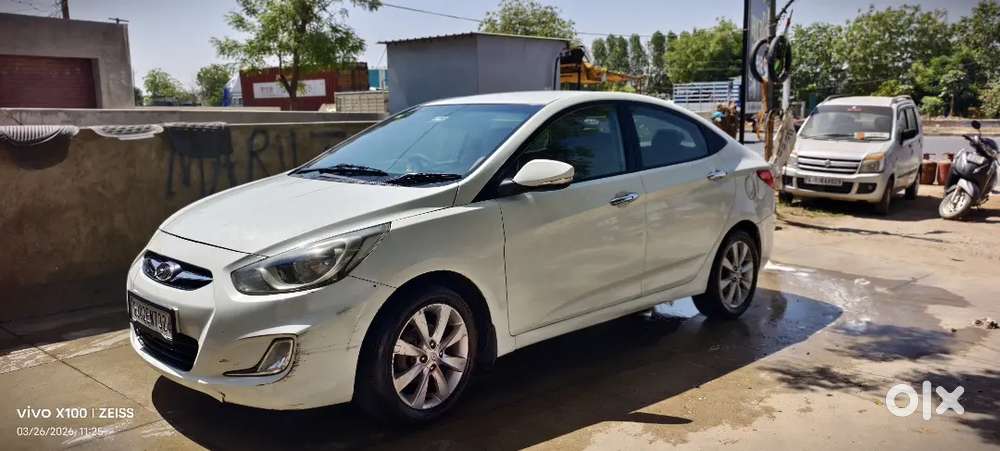 Hyundai Verna 1.6 2011 Car