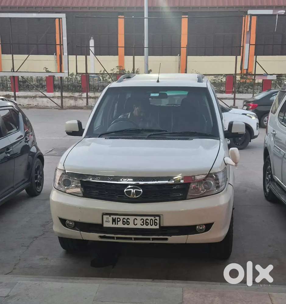 2016 Tata Safari Storme Diesel