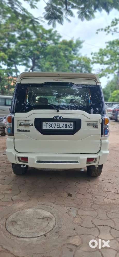 Mahindra Scorpio S6, 2015, Diesel