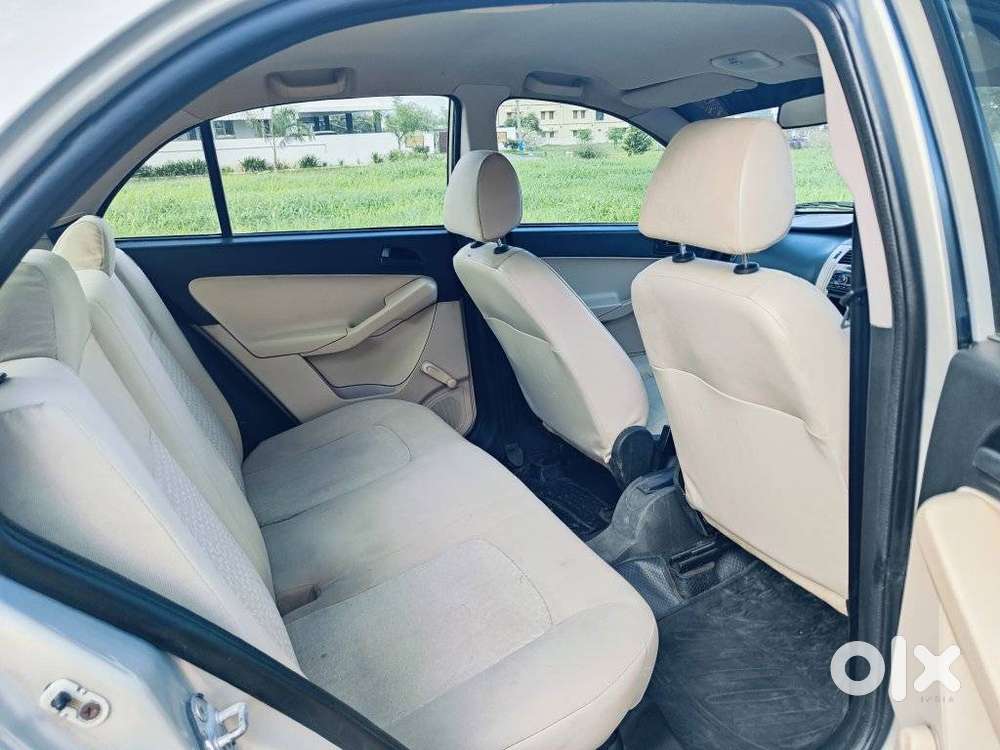 Tata Indica Vista 2008-2013 Aura 1.3 Quadrajet (abs), 2011, Diesel