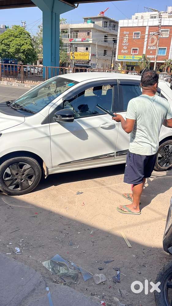 Tata Tiago Petrol 2025