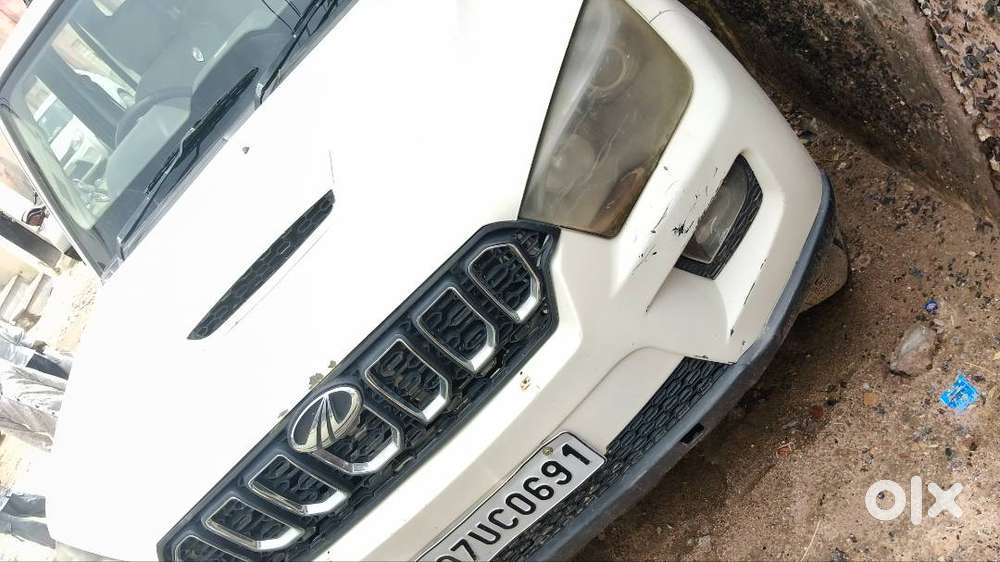 Mahindra Scorpio Vlx 2014