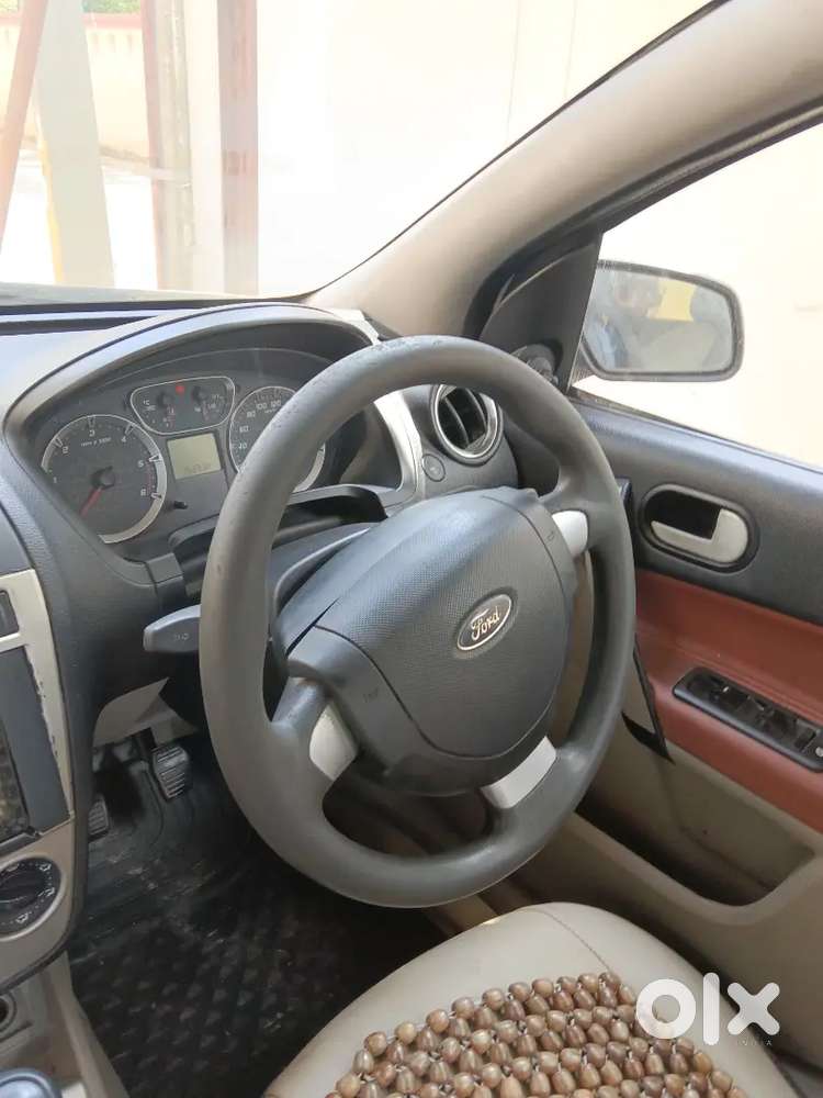 Ford Fiesta 1.4 Zxi 2010