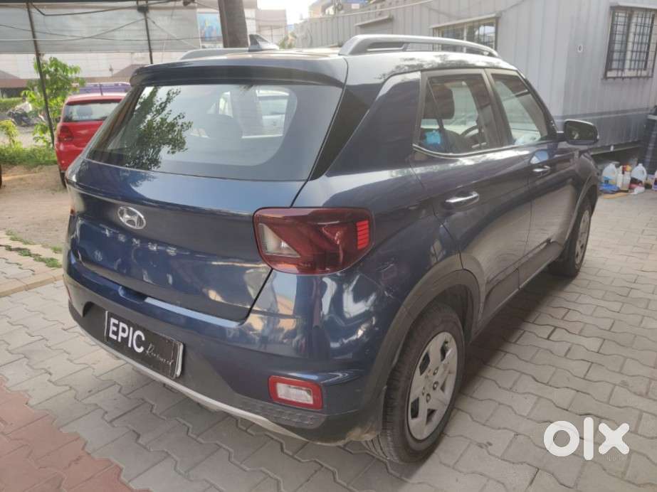 Hyundai Venue 1.2 S Plus, 2021, Petrol
