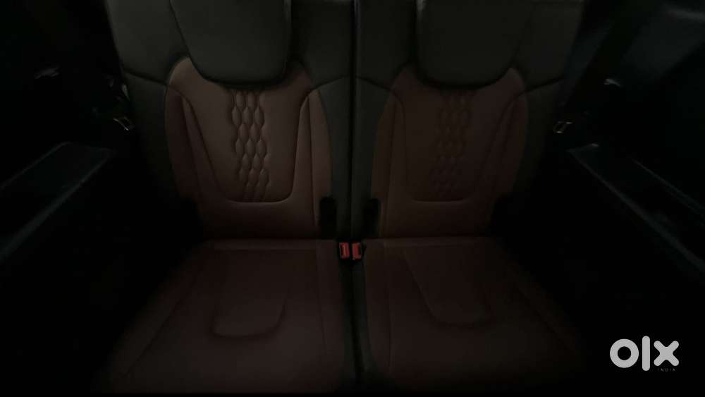 Hyundai Alcazar 2.0 Signature (o) Petrol At 6 Str, 2021, Petrol