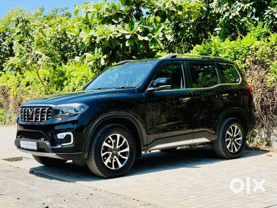 Mahindra Scorpio-n 2.2 Z8 L Diesel At 7 Str, 2023, Diesel